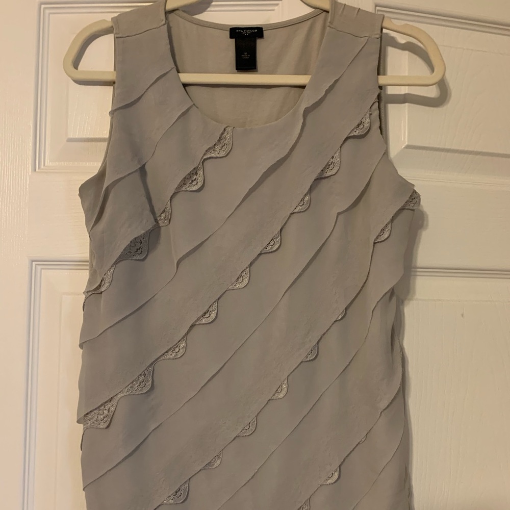 Ann Taylor sleeveless top